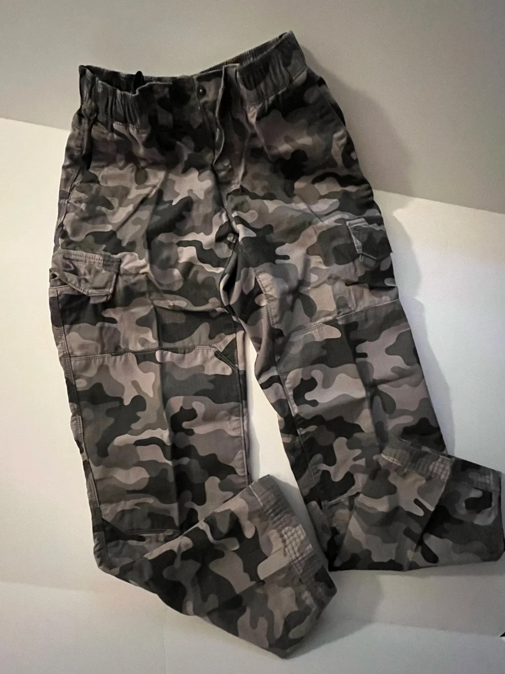 NEW Lands End Gray Camo Cargo Pants - Boys Size 12